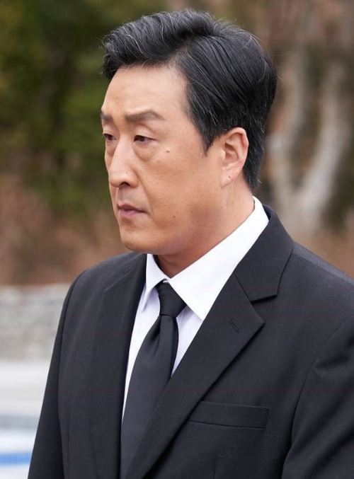 애마 넷플릭스 드라마 현봉식