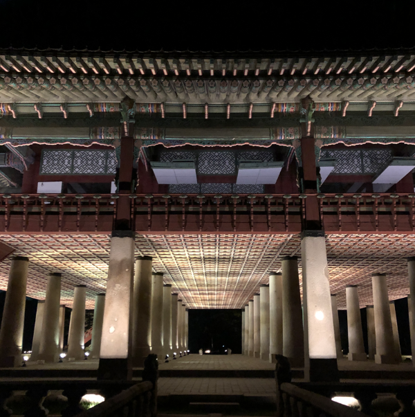 경복궁-야간개장-내부