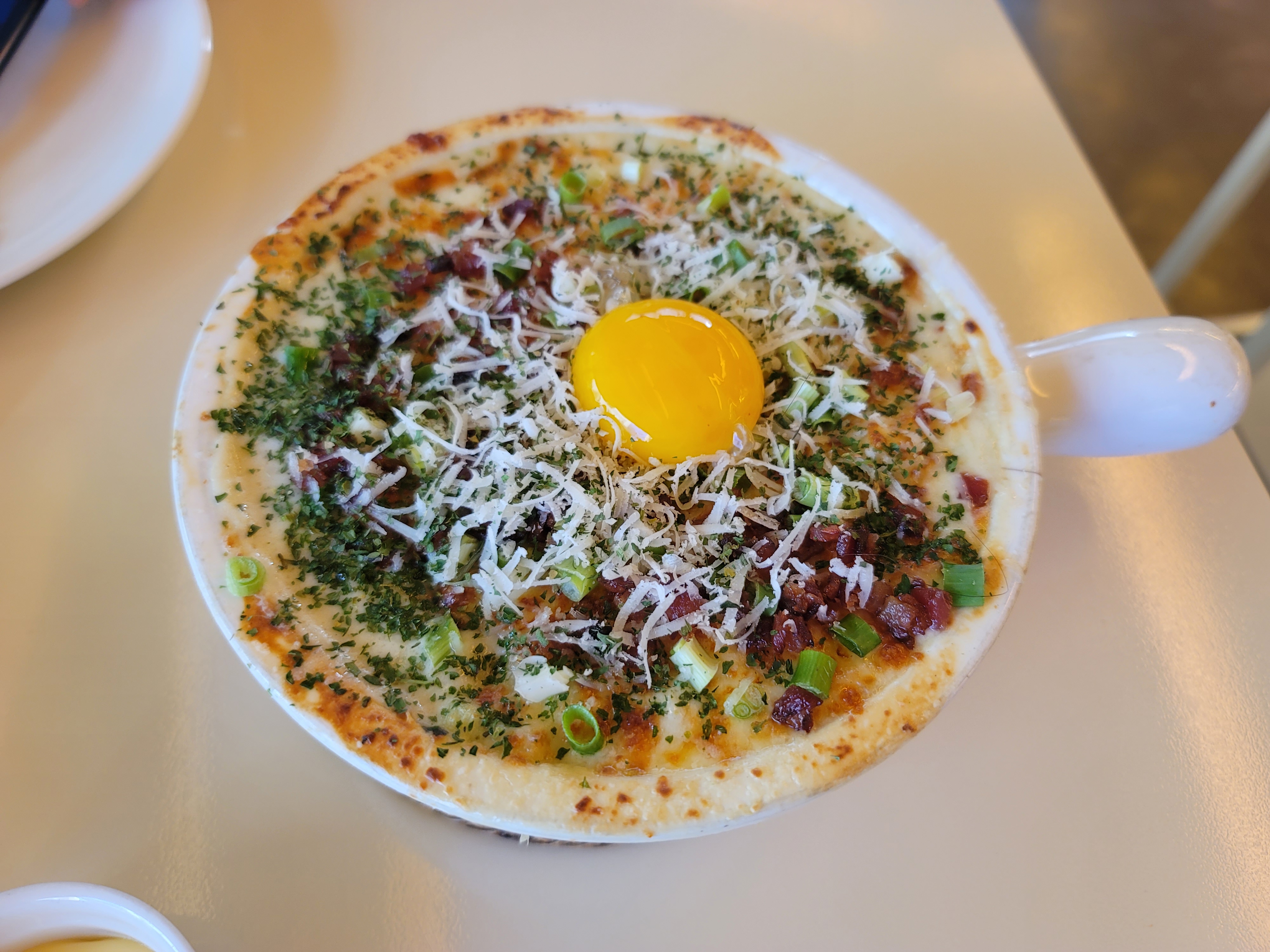 플롭 연남 대파 크림 오븐파스타