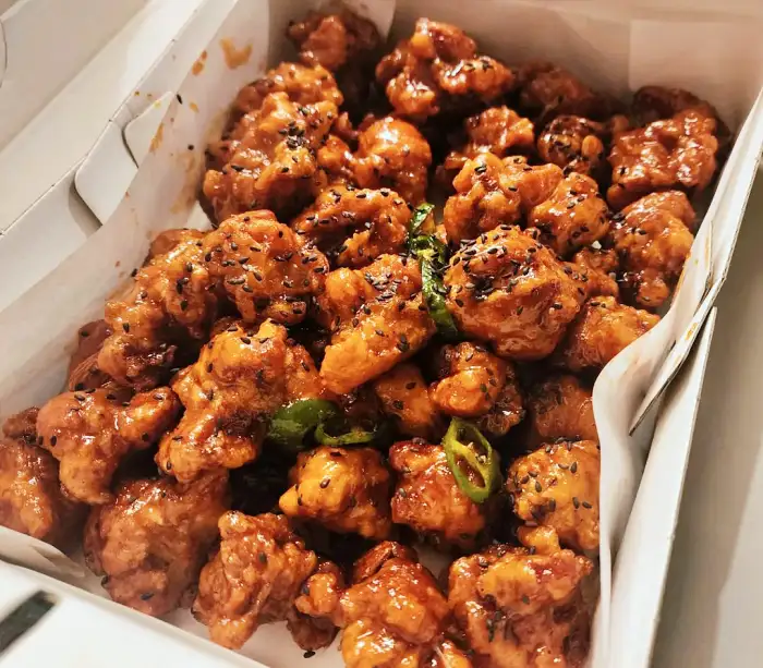 생생정보 춘천 생활의 달인 조청 닭강정 맛집