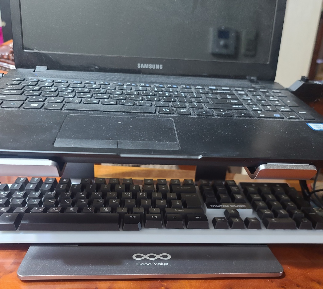 굿밸류 노트북 거치대