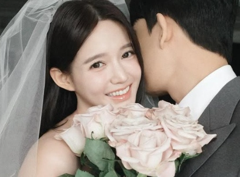 남보라 결혼과 남편