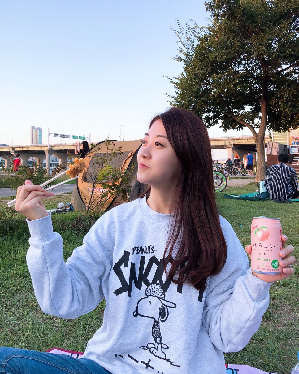 전소영 기상캐스터 내츄럴한 매력의 그녀
