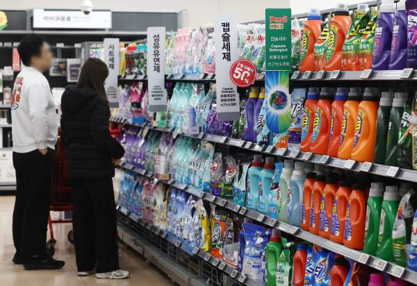 한국 잠재성장률 하락: OECD 韓 잠재성장률 1.5% '사상 최저' 전망 ❘ 반도체 호황 뒤에 숨은 경제 체력 위기와 향후 대안