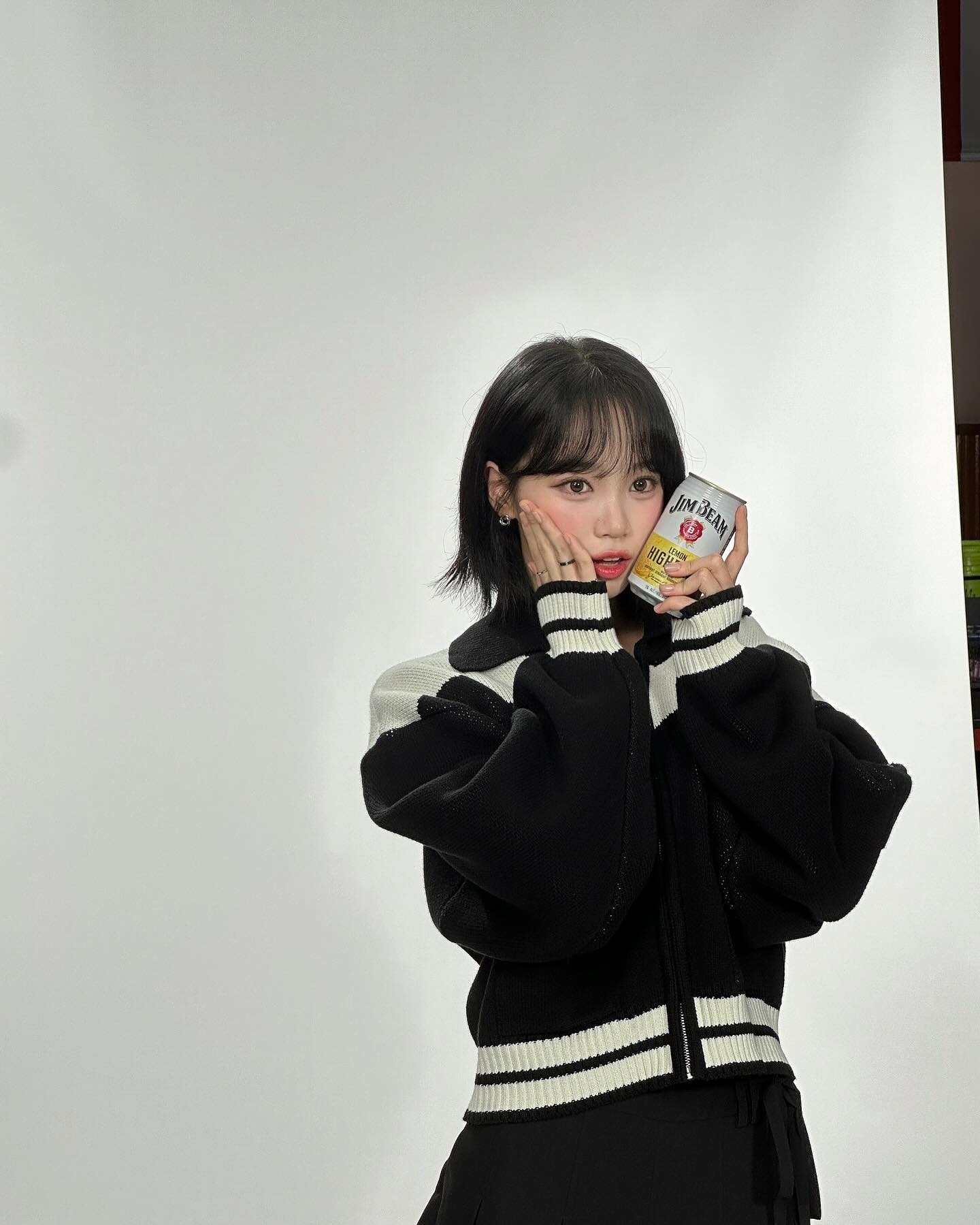 김채원 '짐 빔 하이볼'