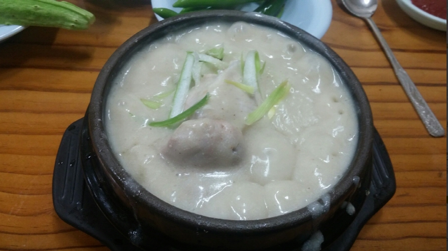 원조호수삼계탕|들깨 국물의 깊은 맛