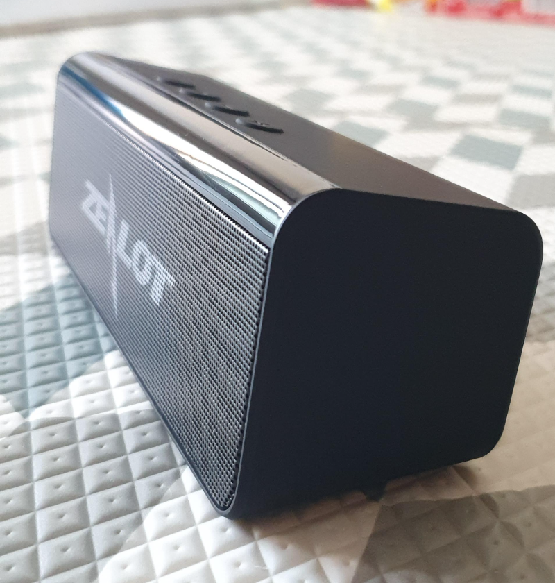 휴대용 블루투스 스피커 질럿(ZEALOT) S31 추천