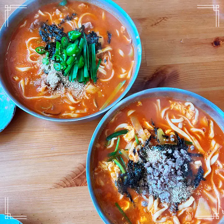 6시내고향 강릉 주문진 감자 옹심이 직접 갈아 만든 감자 100% 옹심이 얼큰한 장옹심이 장옹심이칼국수 장칼국수 맛집 오늘 방송 추천