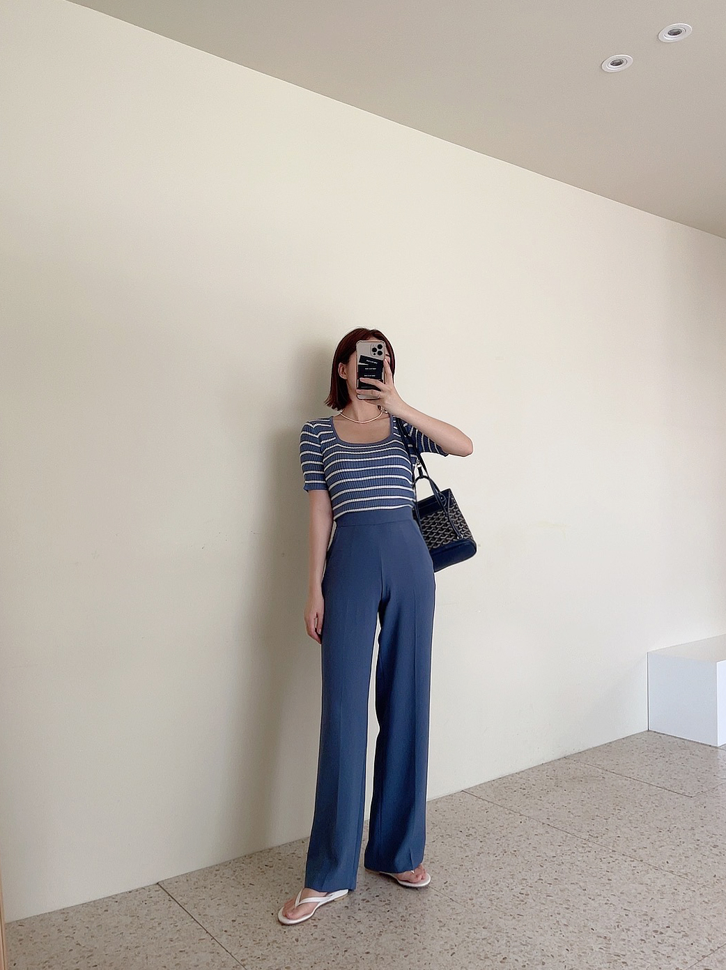 드레스코드 감탄 슬랙스 세미 와이드핏 옆지퍼 슬랙스