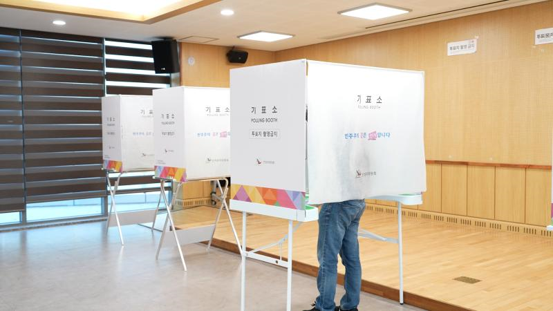 [논설] 투표소 앞에서 멈춘 참정권, 선거 관리 신뢰 회복해야…