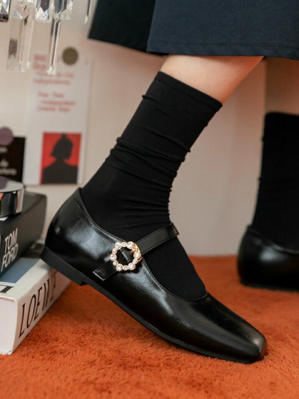 에델나인 로첼라큐빅메리제인