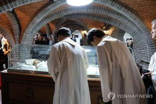 유경촌 주교 경력