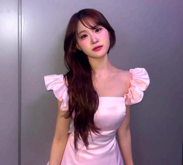 김다현