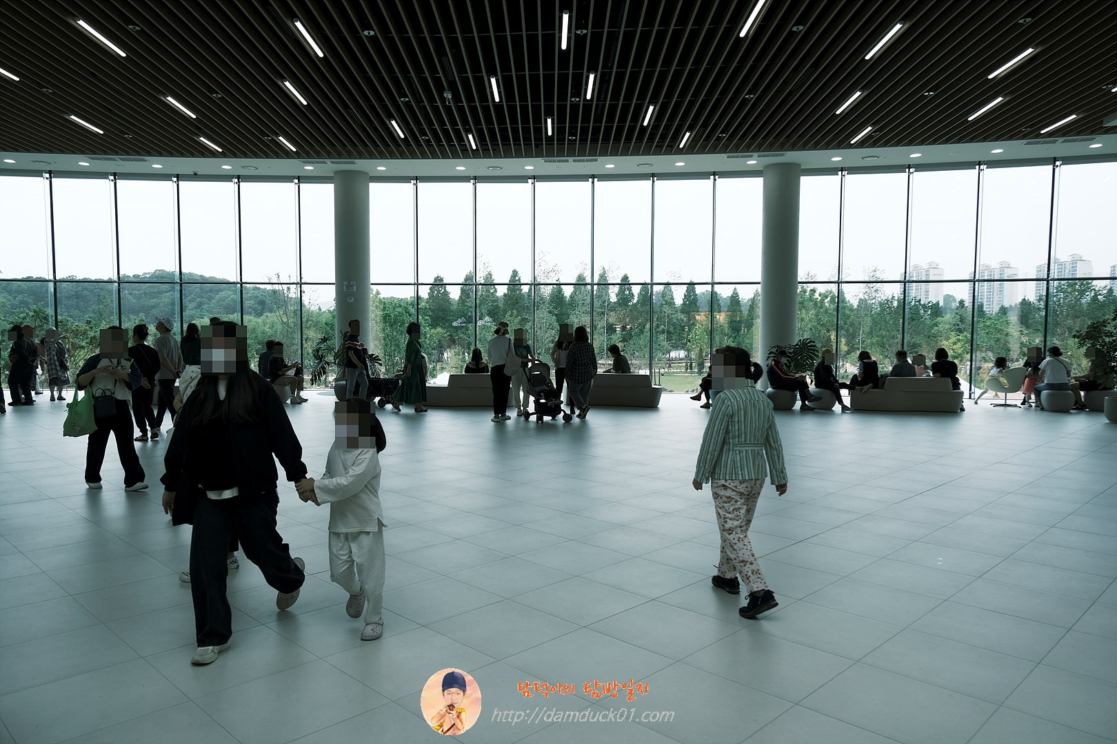 일월수목원 방문자센터