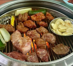 신사돼지뽈집-돼지뽈살구이