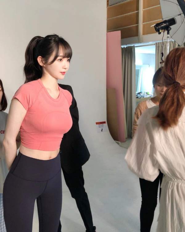 강민경 프로필