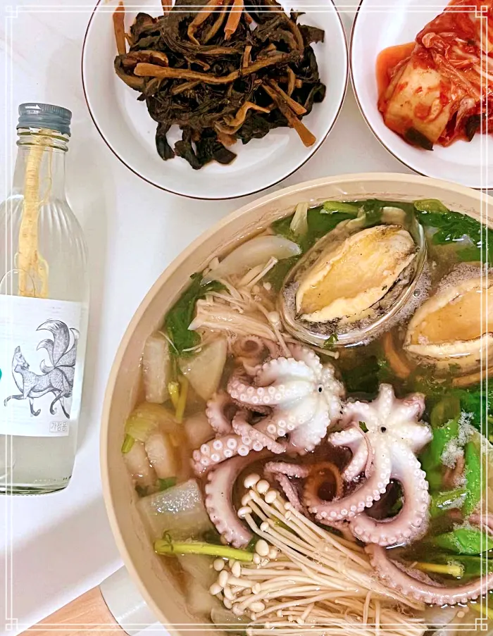 화성 백미리 마을, 궁평 유원지, 솔밭 맛집 직접 잡은 뻘낙지, 낙지볶음