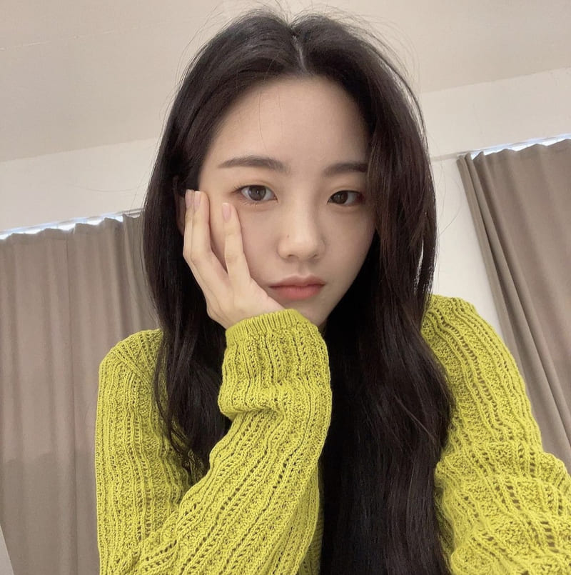 조이현 사복 코디 패션