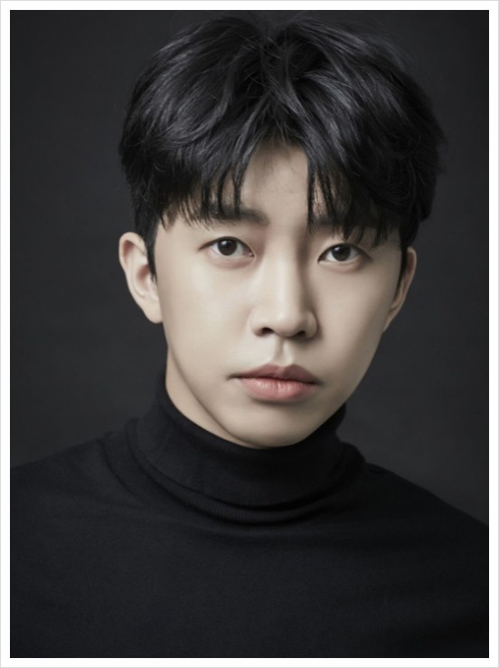 임영웅 노래모음 콘서트 팬카페 유튜브 콘서트 나이 프로필-1
