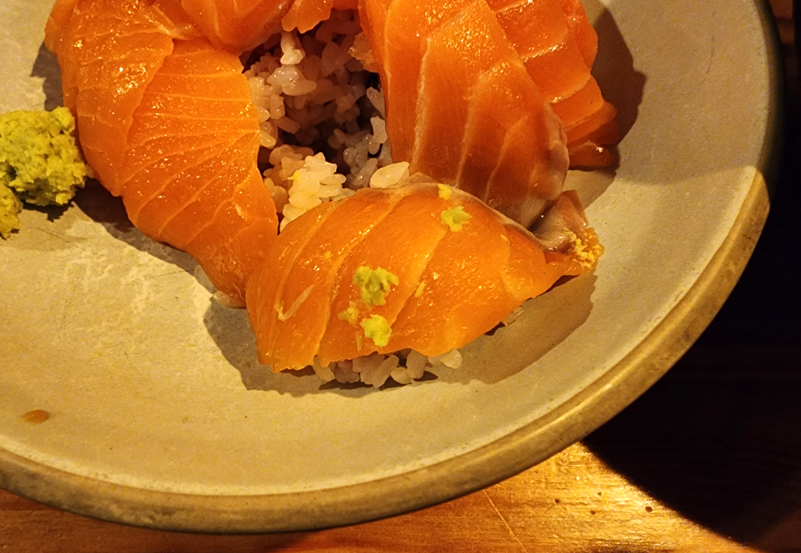 상미식당_연어덮밥