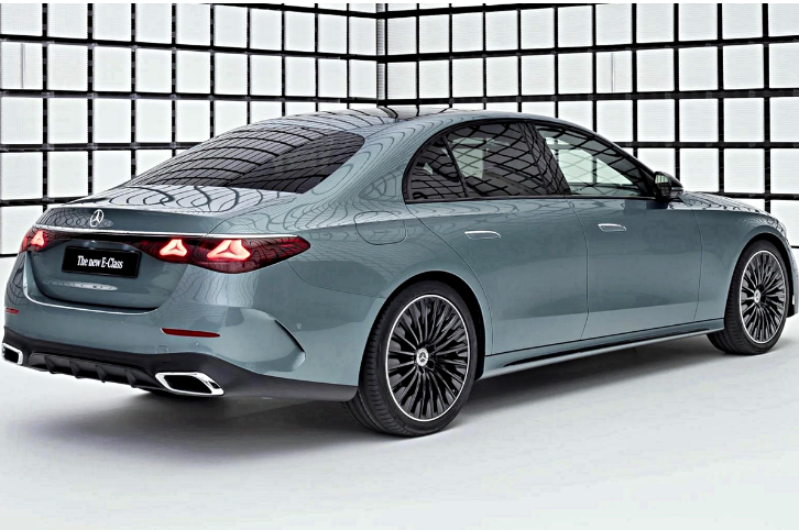 벤츠-e클래스-측후면