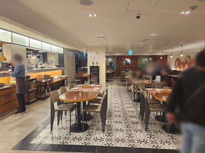 더플레이스잠실테이블