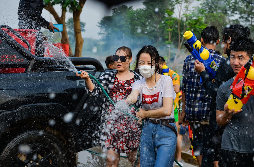 동남아시아 대표 국가 태국 송크란축제 사진