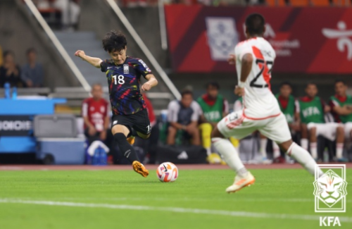 KFA 홈페이지 축구 경기 사진 이미지입니다.