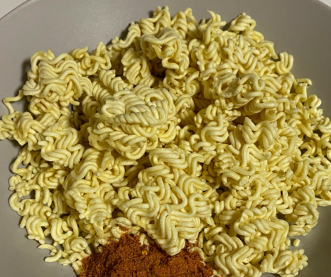 생라면