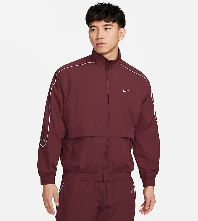 나이키 솔로 스우시 우븐 버건디