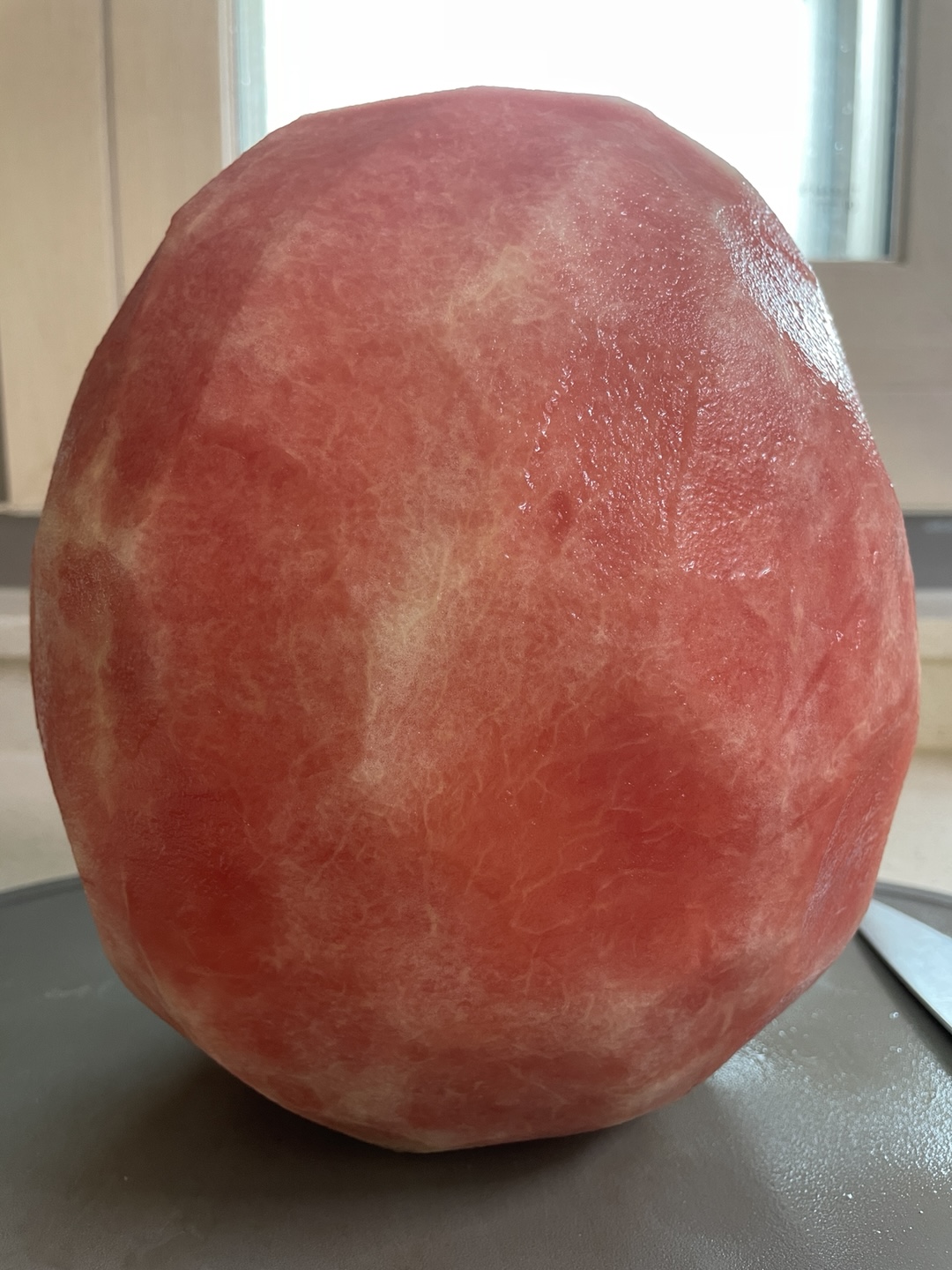 수박 자르는 방법 - 빨간 속살 한 덩이