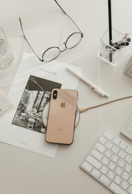 스마트폰 배터리 교체법&amp;#44; 셀프로 안전하게 교체하는 모든 방법