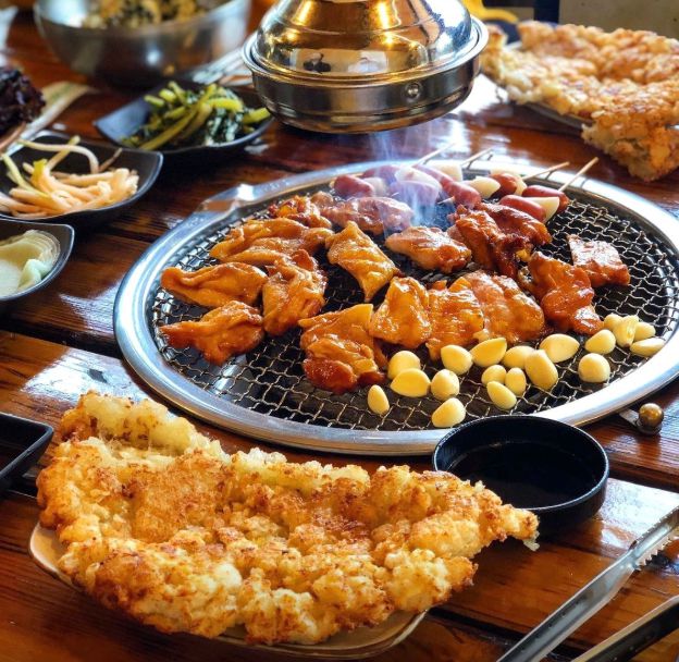 유명숯불닭갈비 가평본점 