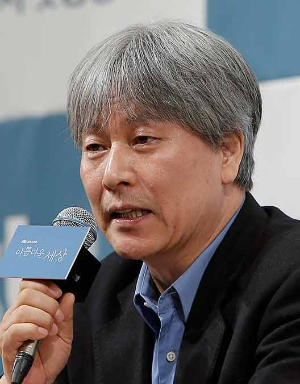 박위-아버지-박찬홍-감독