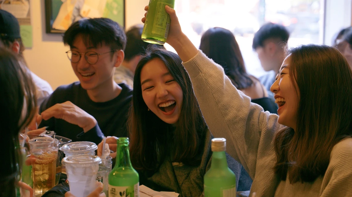 보리차와 음료로 건배하는 모임