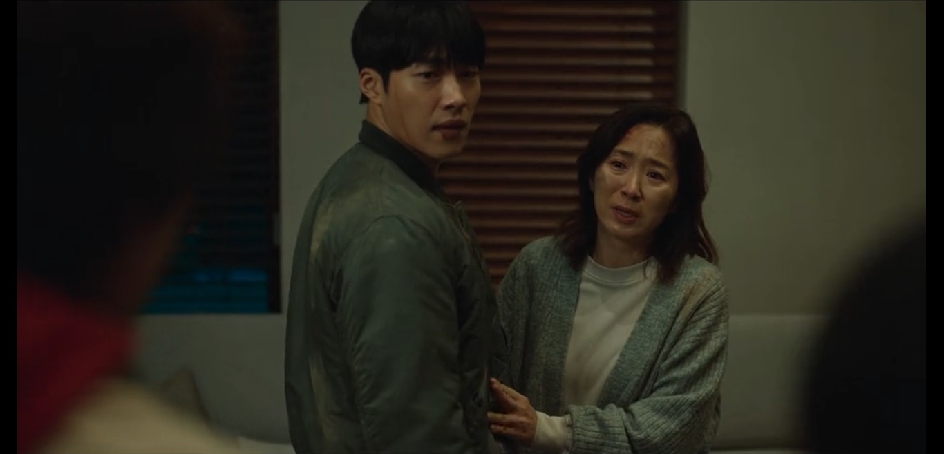 사냥개들 건우 엄마