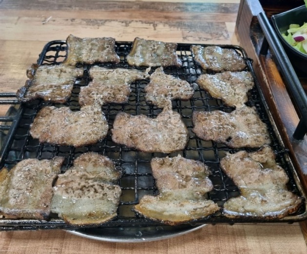 무안-몽탄-짚불삼겹살-칠게장-두암식당