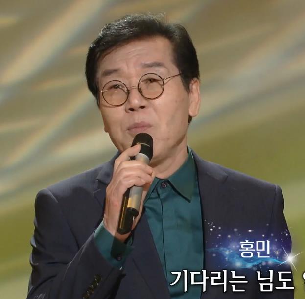 홍민 - 공원벤치