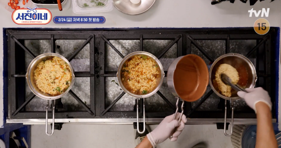 서진이네-식당-라면냄비