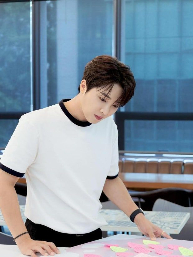 무명전설 황윤성 나이 프로필 본명 고향 학력 군대 종교 가족 완벽정리