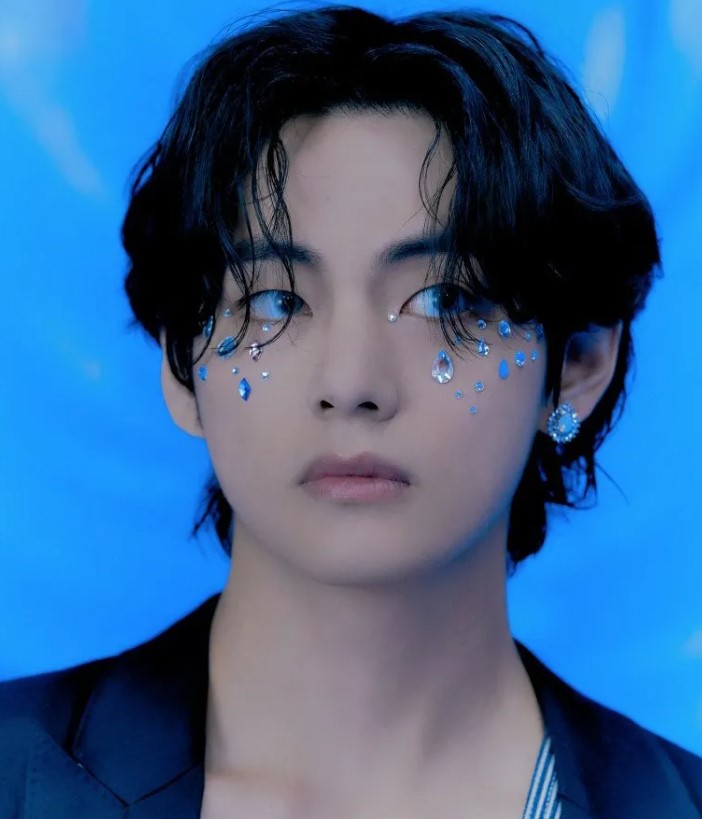 뷔 자작곡의 매력은 무엇일까? 음색과 가사 해석