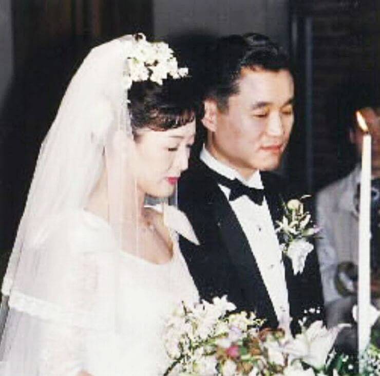 배우-고(故)-윤석화-남편