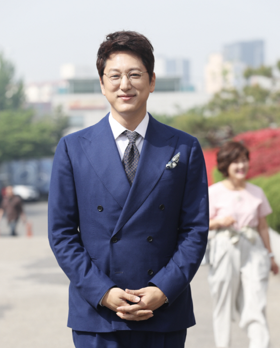 한석준 슈트