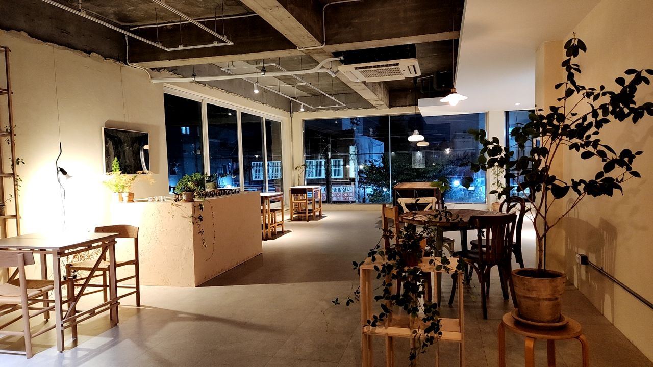 2층 중앙내부