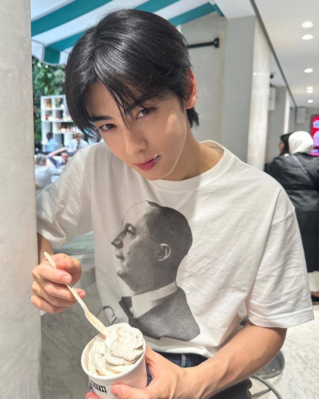 차은우 탈세 장어집 나이 입대 동생 부모님 프로필 제대 200억 추징금 현황