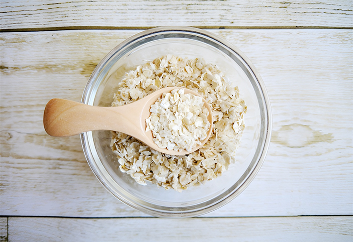 그릇에-담긴-귀리