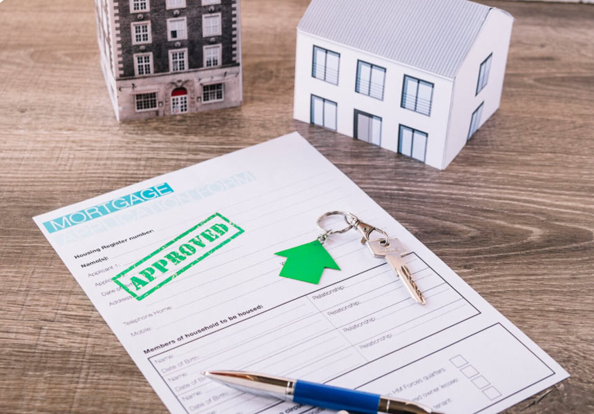 아파트 단지와 주택담보대출 계약 서류