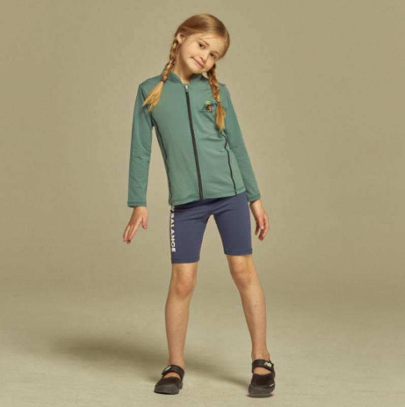 뉴발란스키즈 ESSENTIAL 래쉬가드 집업 아동 수영복 NK9RD2151U