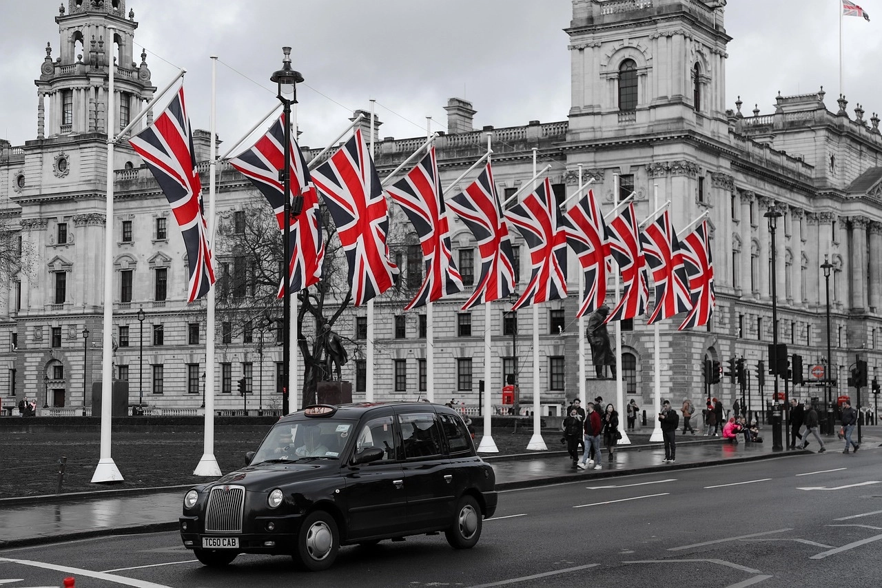 the-United-Kingdom-flag-photos