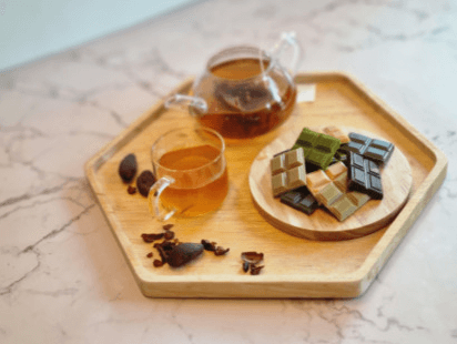 발렌타인데이, 선물 추천, 2025 트렌드, 발렌타인데이 선물, 초콜릿, DIY, 향수, 레고, 실용선물, 커플 선물